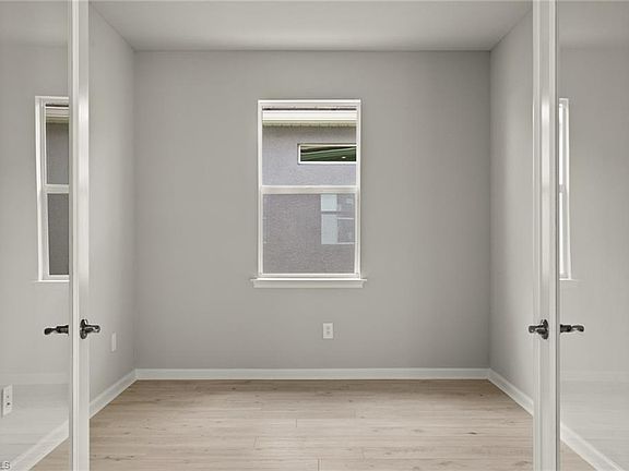 4th image of 1553 Panoramic Vista AVE