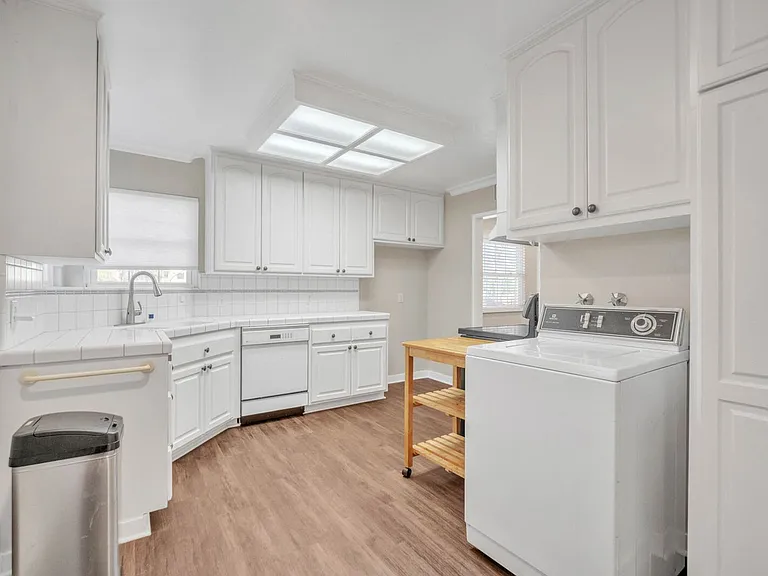 4620 B St — Photo 11