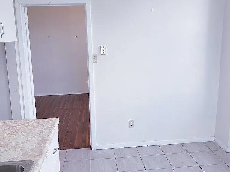 279 Drouillard Rd #2 — Photo 41