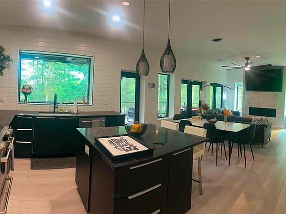 3rd image of 293 N Century Dr