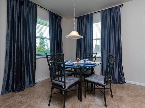 5th image of 6131 Baileys Town Ct