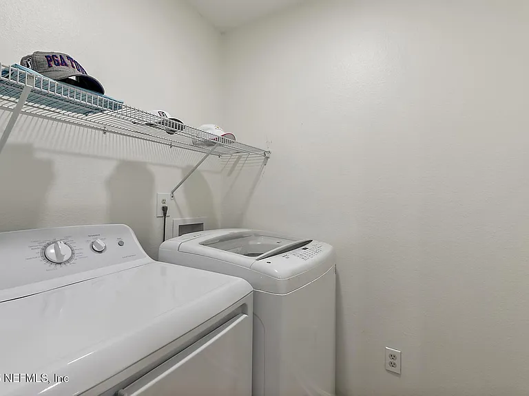 900 Ironwood Dr #917 — Photo 6