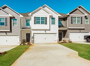 108 The Heights Dr, Calera, AL 35040