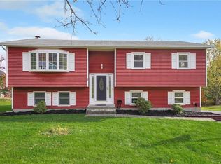 11 Regina Dr, Highland Mills, NY 10930