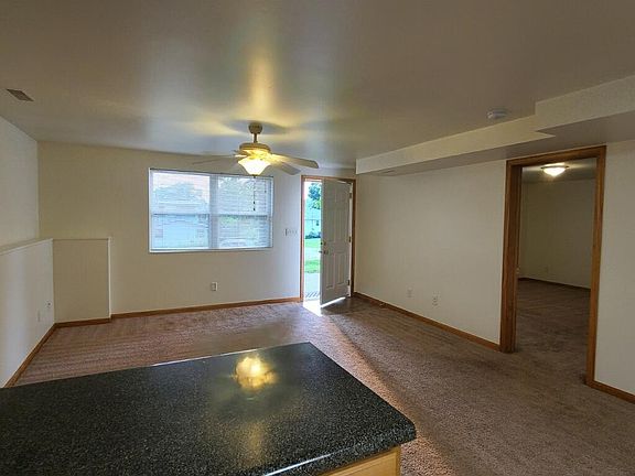 3rd image of 256 College Ave #5