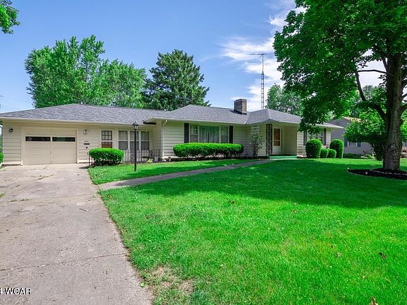 2nd image of 421 Hillcrest Dr