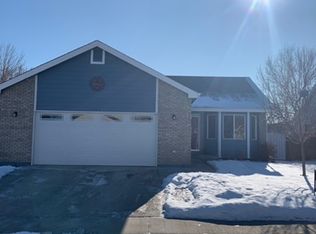 305 Tuckaway Ct, Windsor, CO 80550