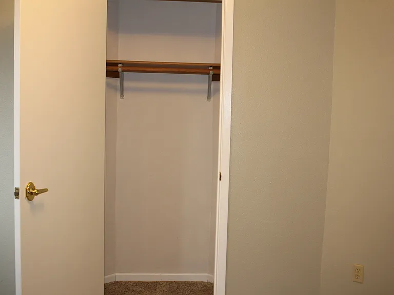 Apt 202 - 30_11192019