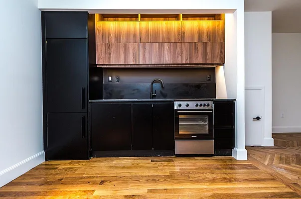 Rented by Nooklyn NYC LLC | media 15