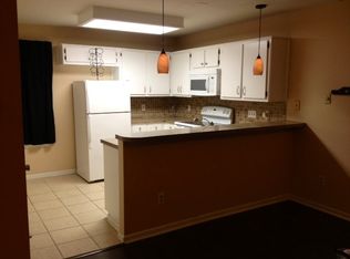 1221 W Hopkins St #15, Austin, TX 73301