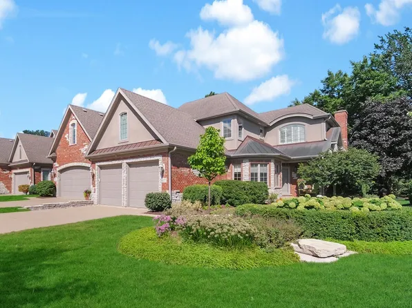 5617 Durand Dr #5617, Downers Grove, IL 60516