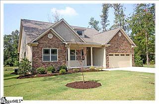 1st image of 172 Carolina Oaks Dr
