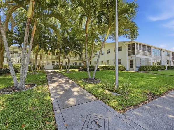 551 DURHAM Circle #T, Deerfield Beach, FL 33442