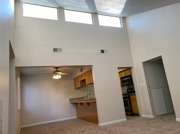 500 White Ln, Bakersfield, CA 93307