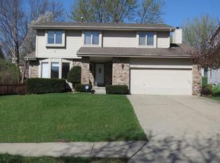 2612 N 99th St, Omaha, NE 68134