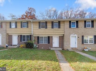 9232 Wood Creek Ct, Parkville, MD 21234