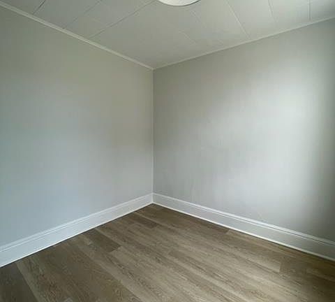 4th image of 87 Stuyvesant Ave #B