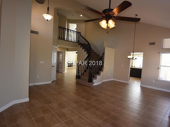 5th image of 8436 Justine Ct