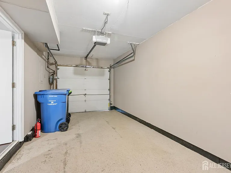 6 Bradford Dr — Photo 17