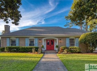26 E 56th St, Savannah, GA 31405