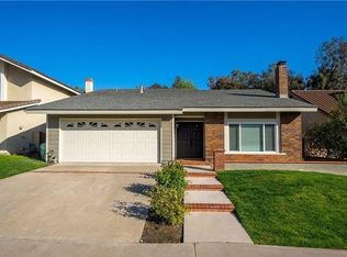25652 Orchard Rim Ln, Lake Forest, CA 92630