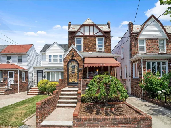 2021 E 36th Street, Marine Park, NY 11234