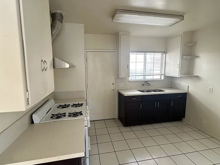 6038 Temple City Blvd #3/4 — Photo 5