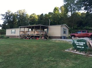 109 Sink Hole Ln, Pearisburg, VA 24134
