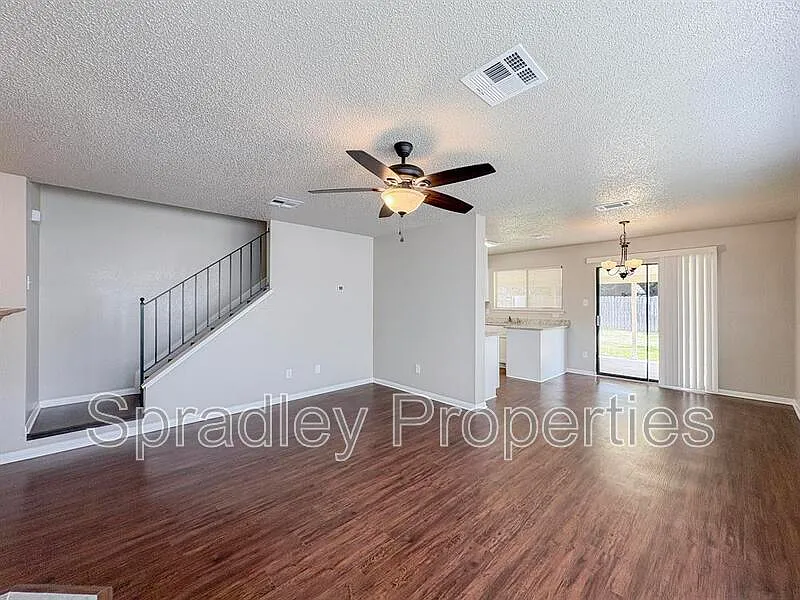 Stone Ridge — Photo 3