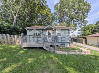 5102 NE 47th Ter, Kansas City, MO 64117