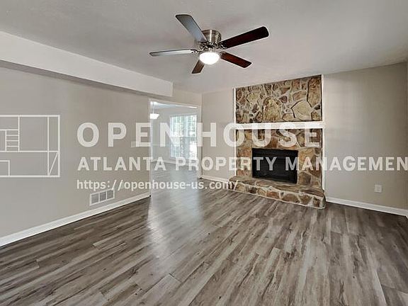 3rd image of 1285 Grayland Hills Dr
