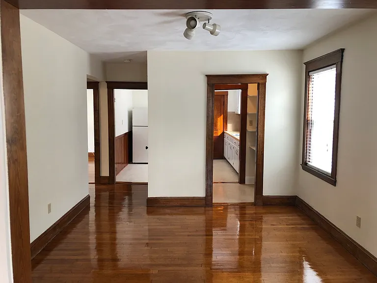19 Cornell St #19 — Photo 5