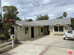 4751 Don Pio Dr, Woodland Hills, CA 91364