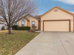 929 E 14th Ct, Eudora, KS 66025