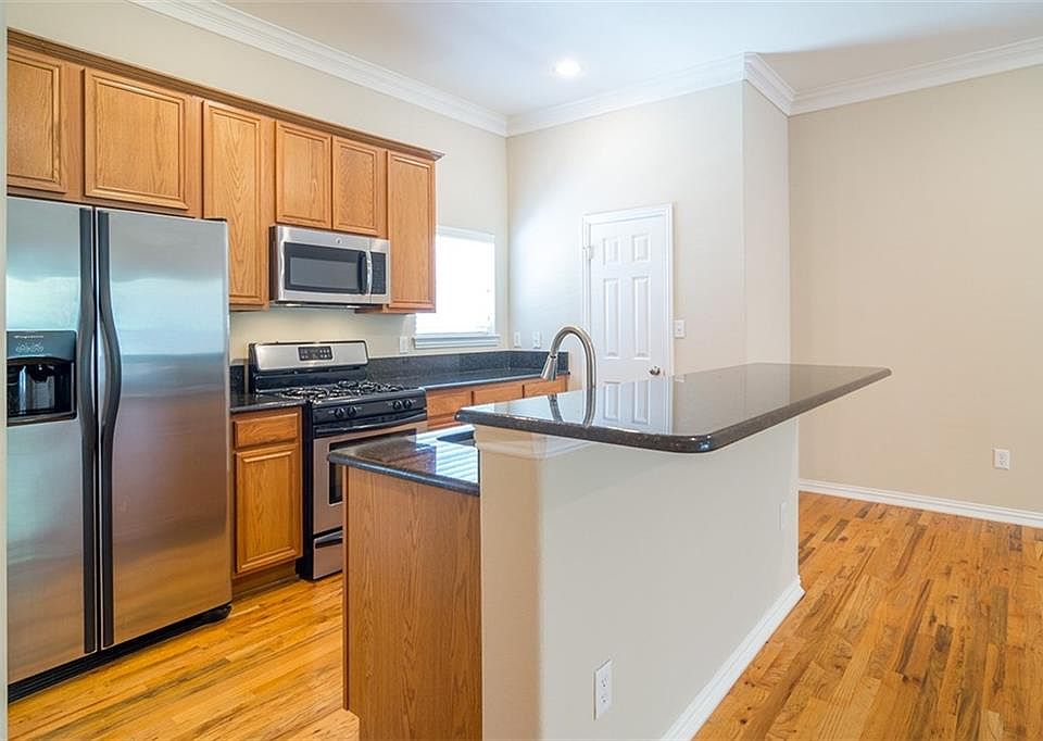 1st image of 3115 Cedarplaza Ln APT 202