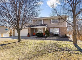 1736 Parkwood Dr, Moberly, MO 65270