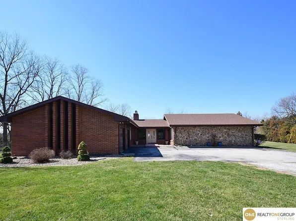 4214 132nd St, Weeping Water, NE 68463