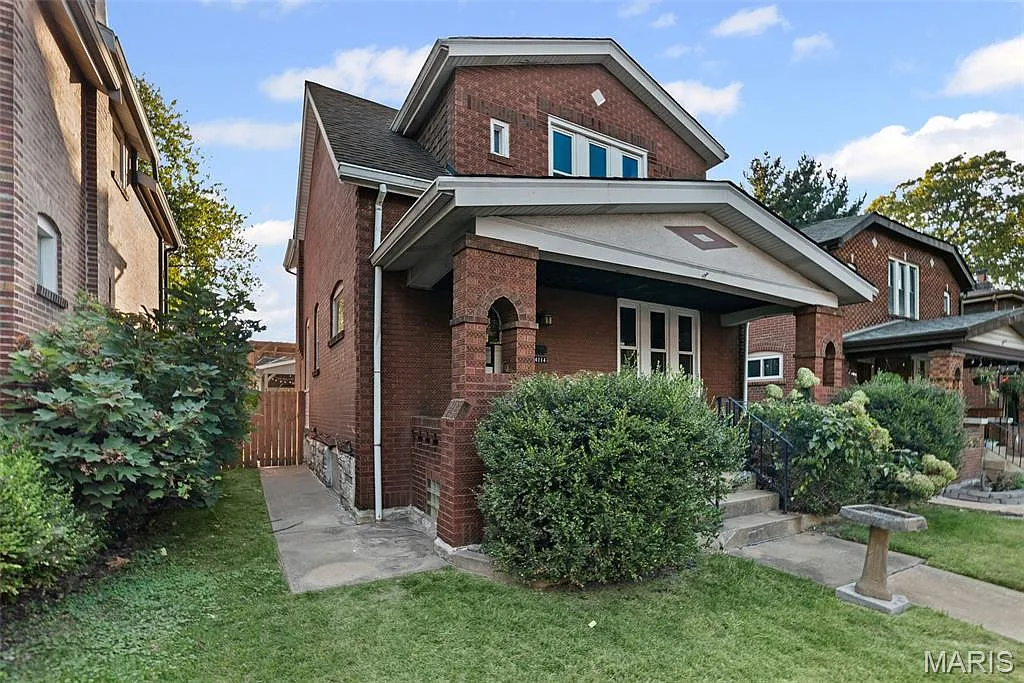 4114 Alma Ave photo 1
