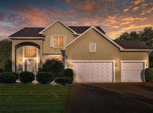 9331 Austrianpine Ave N, Brooklyn Park, MN 55443