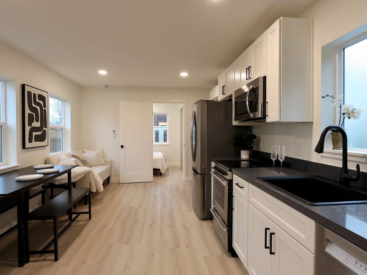 1 bed, 514 sqft, $2,950 — Photo 1