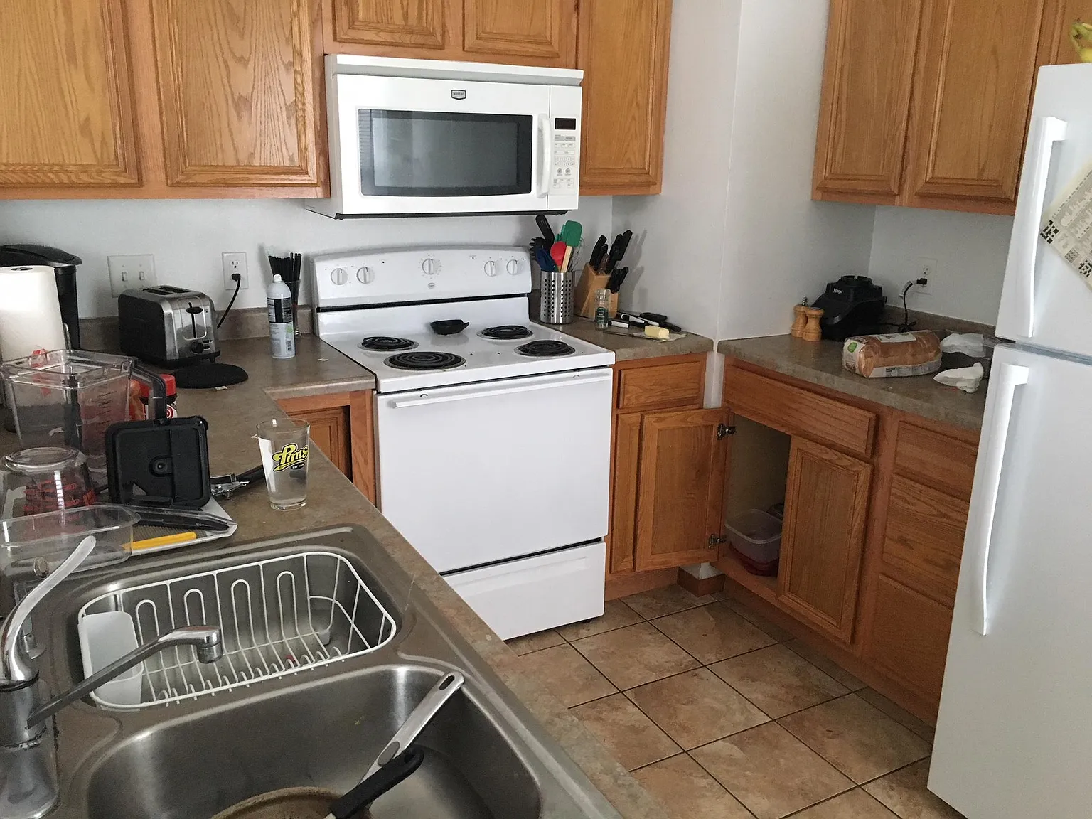 4 bed, 2.5 bath, 2000 sqft, $2,600 — Photo 3