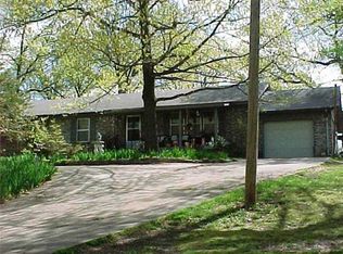 3407 S Ridge Rd, Siloam Springs, AR 72761