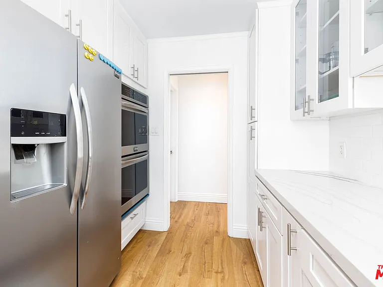 1110 W Muirlands Dr — Photo 14