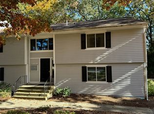 3 Beals Cove Rd APT H, Hingham, MA 02043