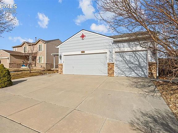 3rd image of 7558 Patina Ct