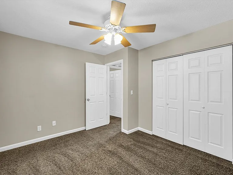 308 College Park Dr — Photo 24