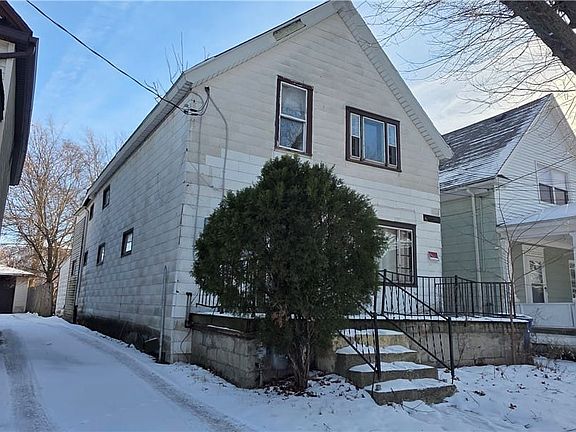 2nd image of 215 Schiller St