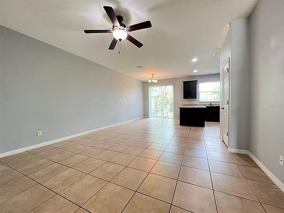 5th image of 2126 Rookery Ln