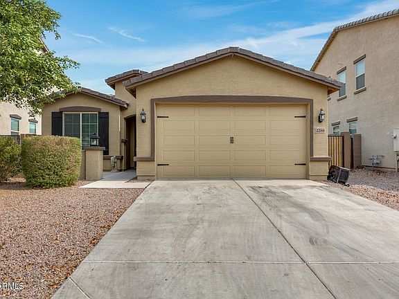 2nd image of 2289 W Arroyo Way