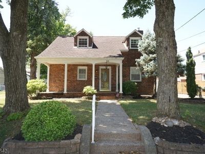 31 Ross St, Clark, NJ, 07066